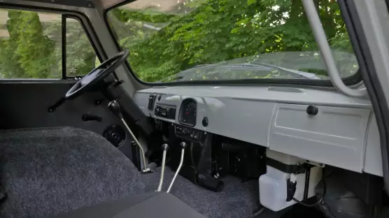 UAZ 3909 Combi Expedition