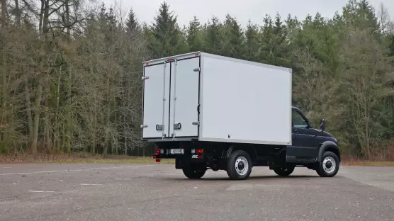 UAZ 236021 Profi Siglecab box